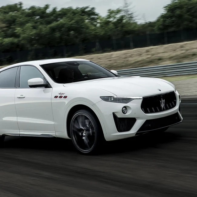 Luxusauto mieten für Event, Geschäft oder Freizeit – Sportivo Rent