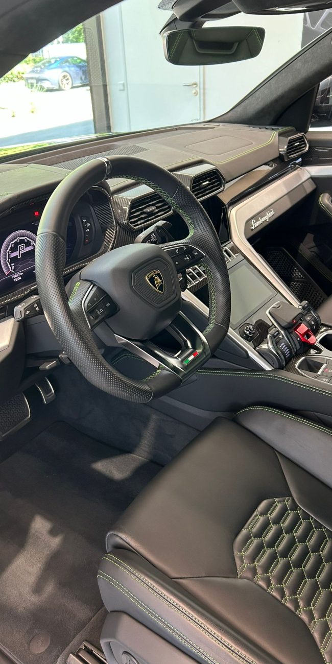 Luxusauto mieten für Event, Geschäft oder Freizeit – Sportivo Rent